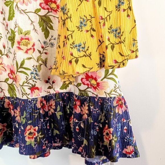 Coldwater Creek Floral Linen Cotton Shirred Trim Boho Tunic Top - Picture 3 of 6